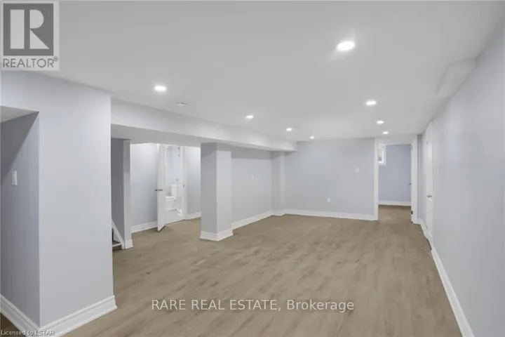 LOWER - 7 HOLDEN AVENUE, Norfolk (Simcoe), Ontario N3Y4E1