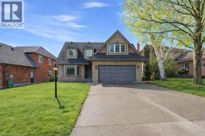 138 MILLER Drive, Ancaster, Ontario L9G4W4