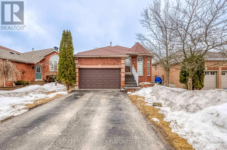 25 CROMPTON DRIVE, Barrie (Little Lake), Ontario L4M6N1