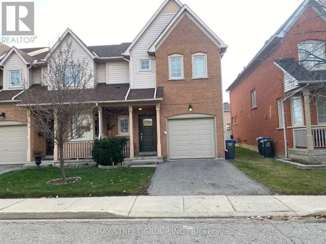 11 - 5223 FAIRFORD CRESCENT, Mississauga (East Credit), Ontario L5V2M6