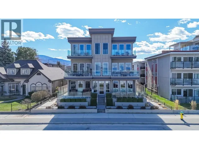 402 LAKESHORE Drive Unit# 102, Penticton, British Columbia V2A1B8