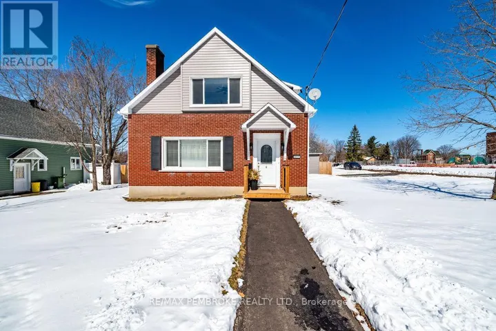 277 DICKSON STREET, Pembroke, Ontario K8A2X4