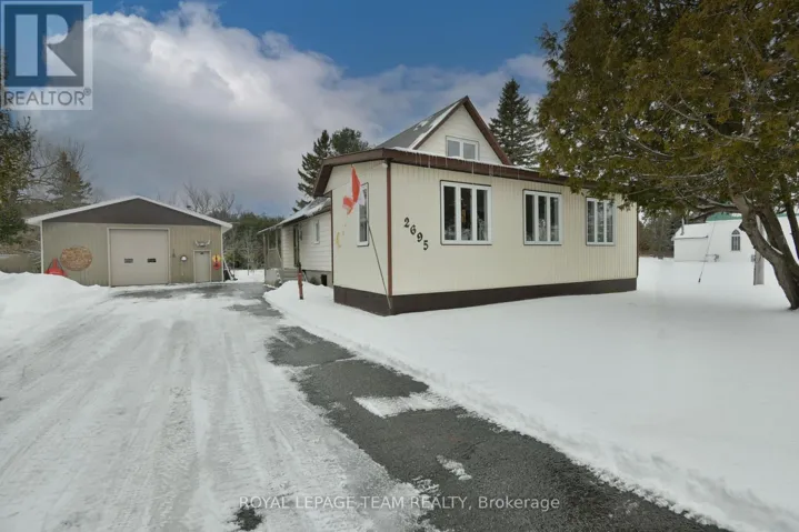 2695 DUNROBIN ROAD, Ottawa, Ontario K0A1T0