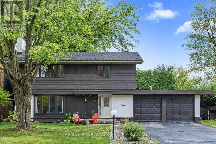 7 GAGNON COURT, Ottawa, Ontario K2K1A7
