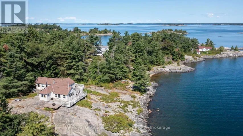 3 57C ISLAND, Carling, Ontario P0G1G0