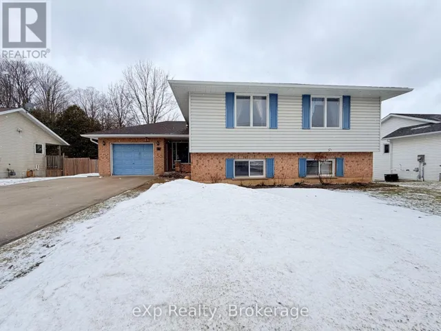 27 WILLOW STREET, Brockton, Ontario N0G2V0