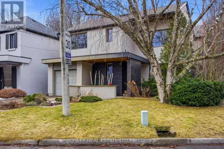 18 COLDSTREAM AVENUE, Toronto (Lawrence Park South), Ontario M5N1X6