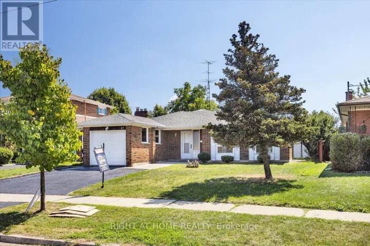27 VILLATA GARDENS, Toronto (York University Heights), Ontario M3J1J7