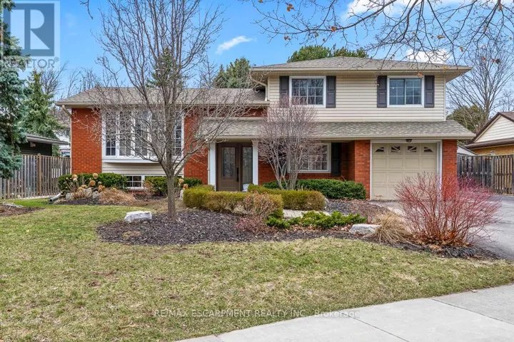 4507 COSBURN CRESCENT, Burlington (Shoreacres), Ontario L7L1S6