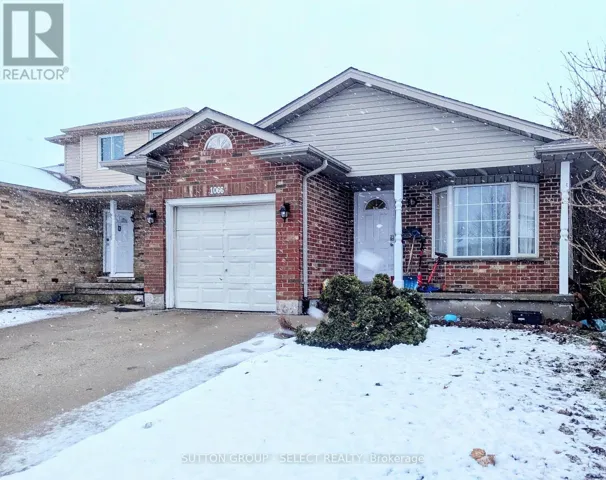 1066 FARNSBOROUGH CRESCENT, London East (East D), Ontario N5V4Y9