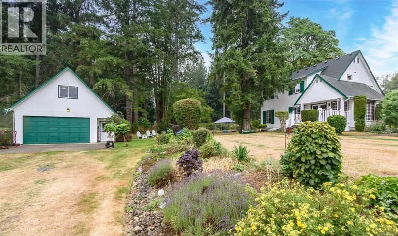 2245 Schulz Rd, Black Creek, British Columbia V9J1K5