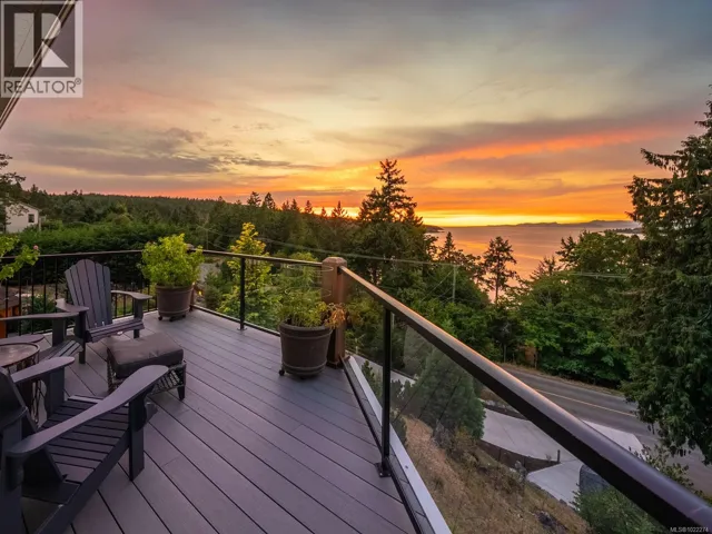 3182 Dolphin Dr, Nanoose Bay, British Columbia V9P9J2