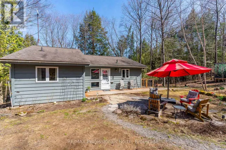 1048 ELK DRIVE, Dysart et al (Guilford), Ontario K0M1S0