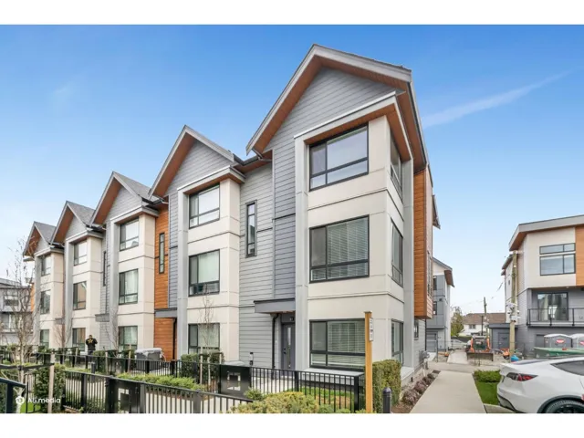 61 30530 CARDINAL AVENUE, Abbotsford, British Columbia V2T0L5