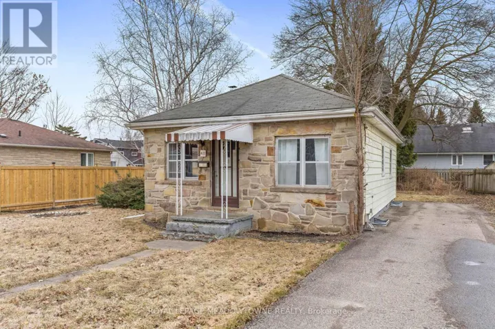 48 KING STREET, Halton Hills (Georgetown), Ontario L7G2G4