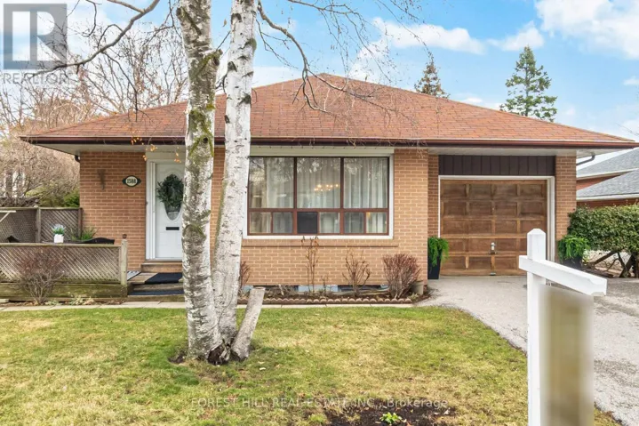 1588 HOBBS CRESCENT, Mississauga (Clarkson), Ontario L5J3R9