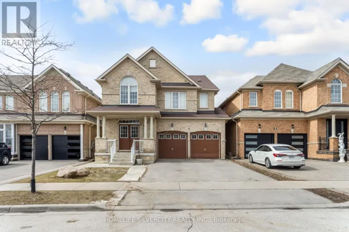 4 FOSSIL STREET, Brampton (Bram East), Ontario L6P3G6