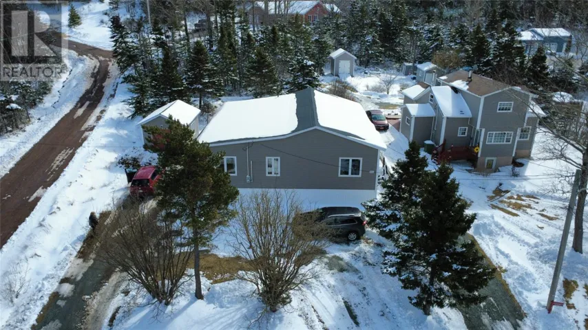 375A-375B Creston Boulevard, Marystown, Newfoundland & Labrador A0E1K0