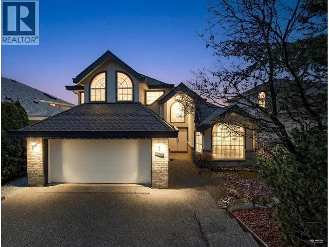 2972 ROBSON DRIVE, Coquitlam, British Columbia V3E2T1