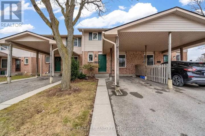 2 - 160 CONWAY DRIVE, London South (South X), Ontario N6E3M4