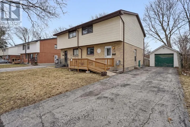55 MOHEGAN CRESCENT, London East (East D), Ontario N5V2X7