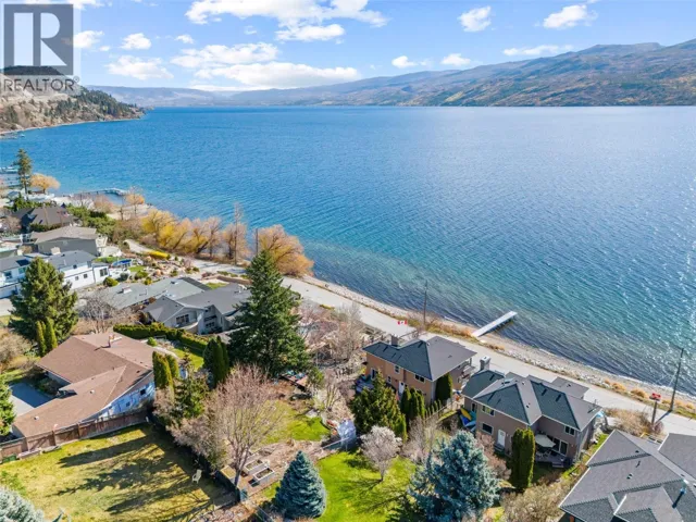 3838 Beach Avenue, Peachland, British Columbia V0H1X1