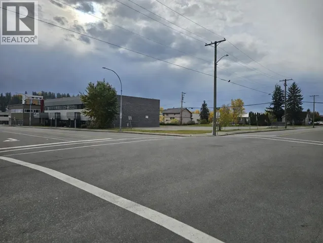 101 1577 7TH AVENUE, Prince George, British Columbia V2L2K5