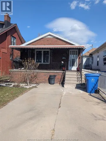 856 PILLETTE ROAD, Windsor, Ontario N8Y3B5