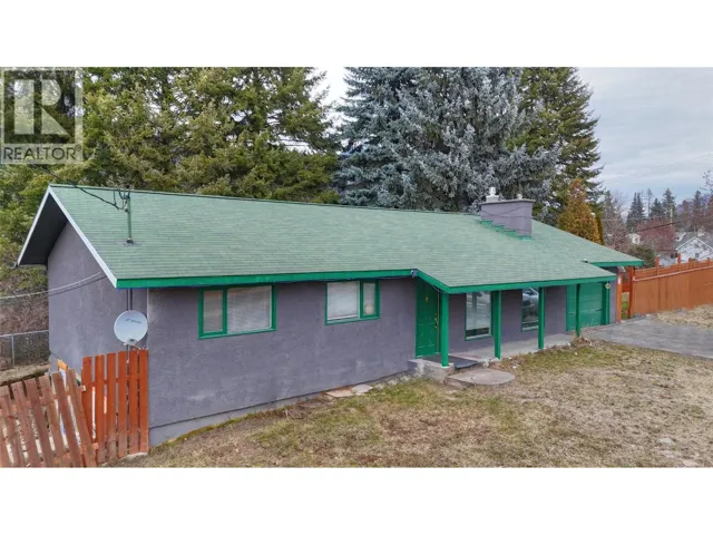 1895 Columbia Gardens Road, Fruitvale, British Columbia V0G1L0