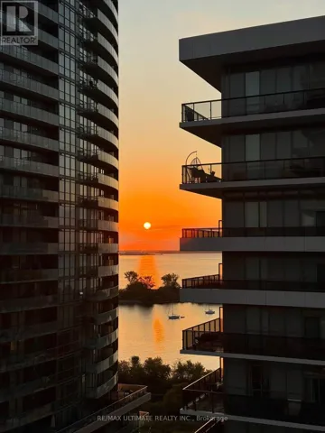 1405 - 70 ANNIE CRAIG DRIVE, Toronto (Mimico), Ontario M8V0G2