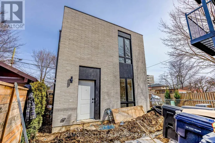 GARDEN SUITE - 33 KIRKNEWTON ROAD, Toronto (Caledonia-Fairbank), Ontario M6E3X9