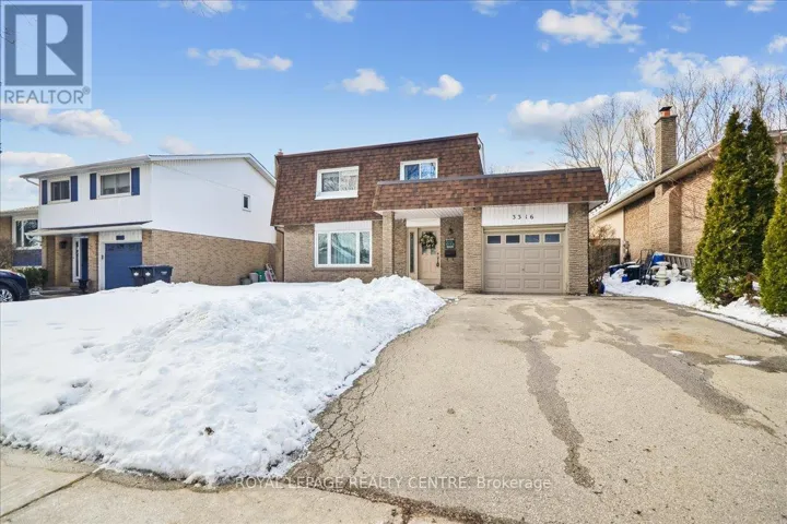3316 CHARMAINE HEIGHTS, Mississauga (Mississauga Valleys), Ontario L5A3C1