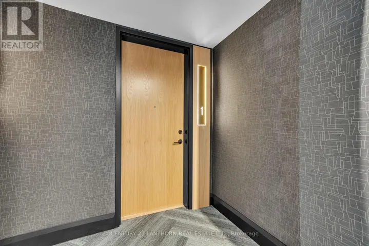 UNIT # 1 - 38 FRONT STREET, Quinte West (Trenton Ward), Ontario K8N4N2