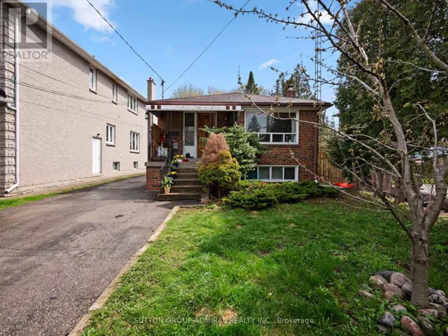 45 NORTHWOOD DRIVE, Toronto (Newtonbrook East), Ontario M2M2J9