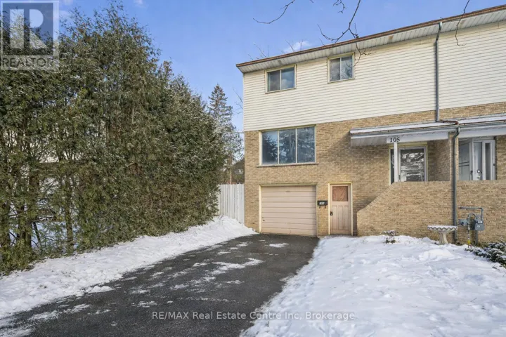 105 CHURCHILL STREET, Waterloo, Ontario N2L2X1