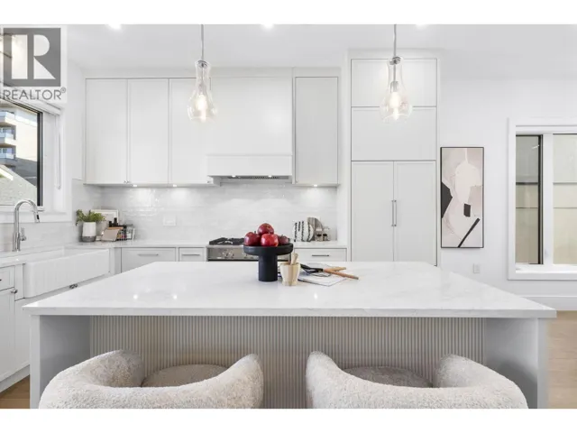 529 W 61ST AVENUE, Vancouver, British Columbia V6P2B4