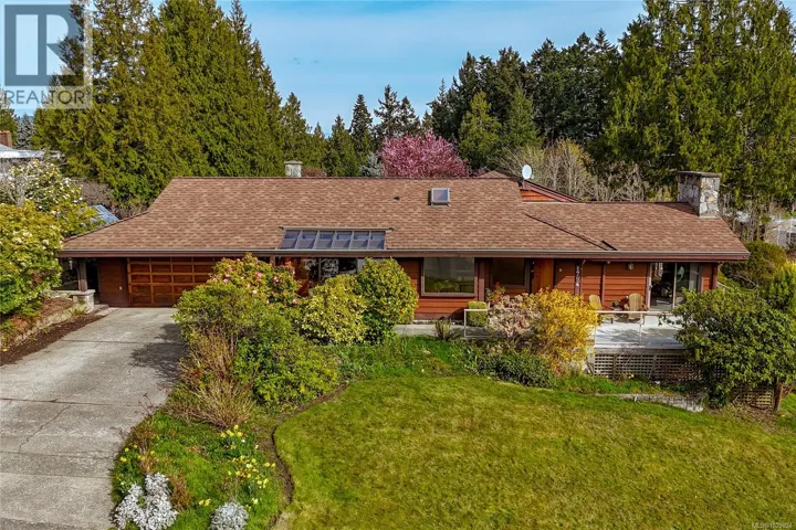 1794 Orcas Park Terr, North Saanich, British Columbia V8L4A7