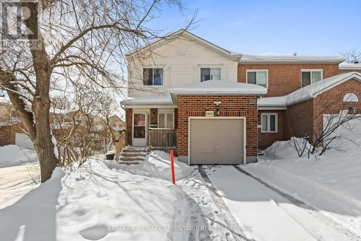 1802 TURNBERRY ROAD, Ottawa, Ontario K1E3V1