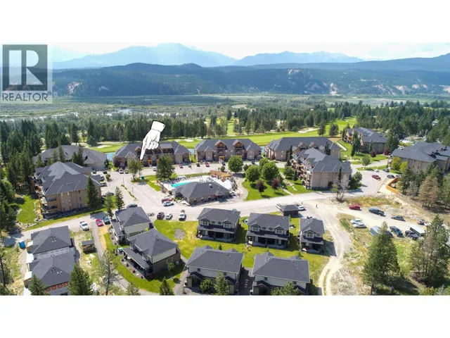 200 BIGHORN Boulevard Unit# 213B, Radium Hot Springs, British Columbia V0A1M0