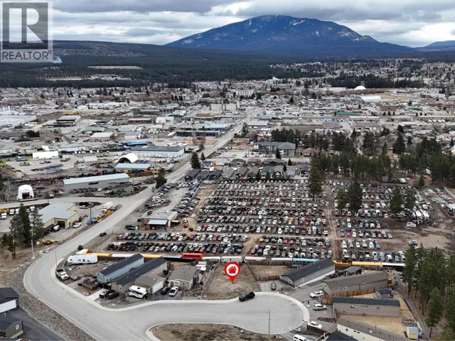 512 Steepleview Point NW, Cranbrook, British Columbia V1C5L3
