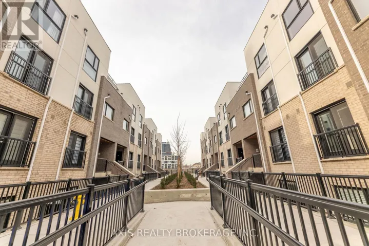 324 - 349 WHEAT BOOM DRIVE, Oakville (JM Joshua Meadows), Ontario L6H7X5