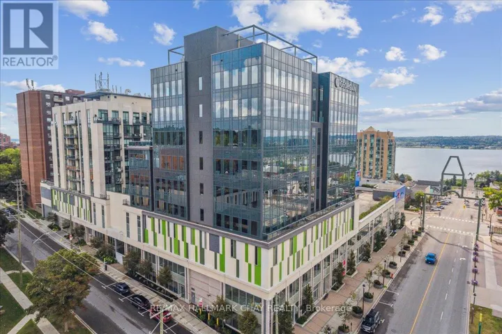 PH-02 - 111 WORSLEY STREET, Barrie (City Centre), Ontario L4M0J5