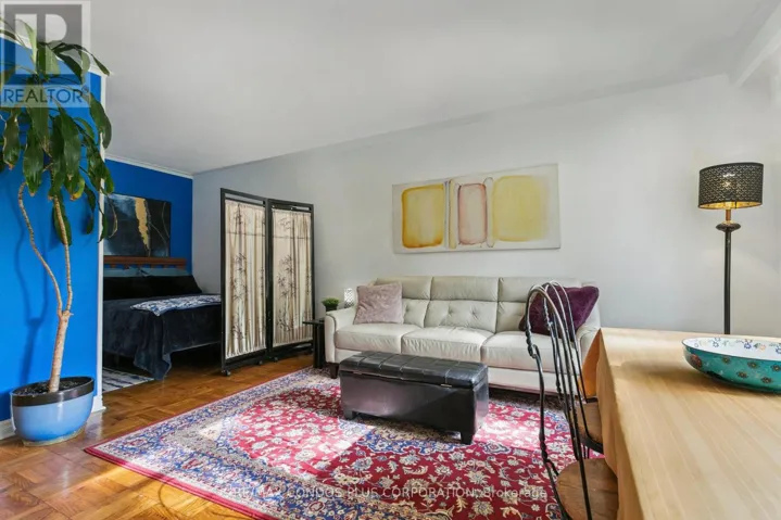 101 - 185 STEPHEN DRIVE, Toronto (Stonegate-Queensway), Ontario M8Y3N5