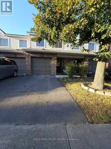 21 - 26 MOSS BOULEVARD, Hamilton (Dundas), Ontario L9H6W7