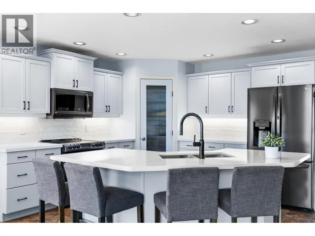 2089 Rose Tree Road, West Kelowna, British Columbia V1Z4A7