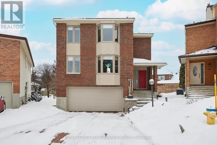 43 WATERVIEW COURT, Ottawa, Ontario K1V0H5