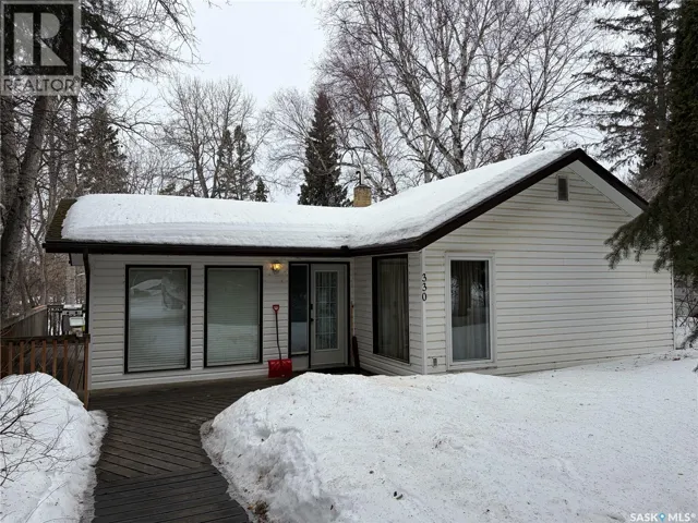 330 1st AVENUE N, Big River, Saskatchewan S0J0E0