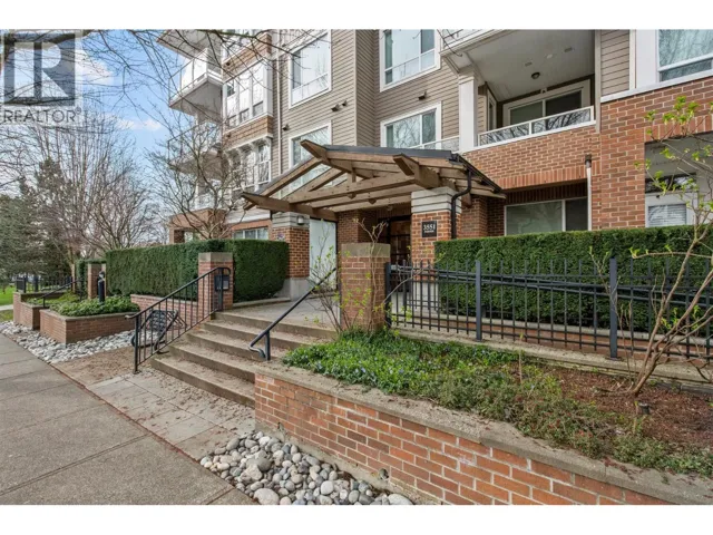 411 3551 FOSTER AVENUE, Vancouver, British Columbia V5R0A1