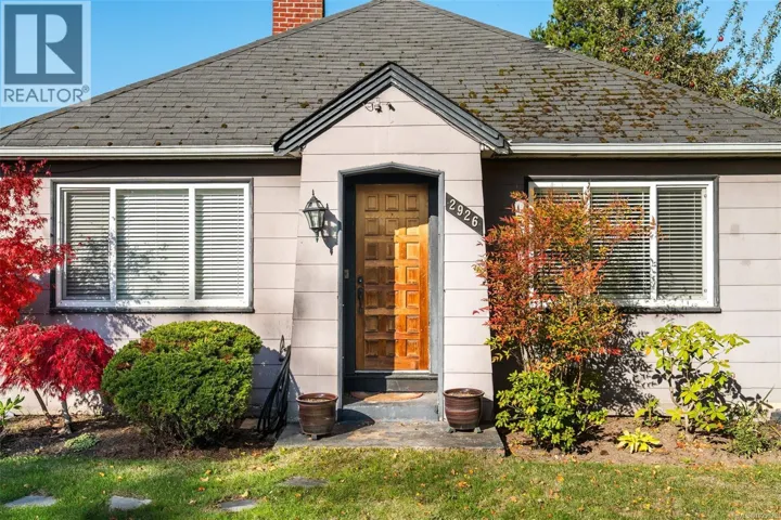 2926 Colquitz Ave, Saanich, British Columbia V9A2M3