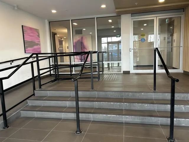 416 13963 105 BOULEVARD, Surrey, British Columbia V3T0M9